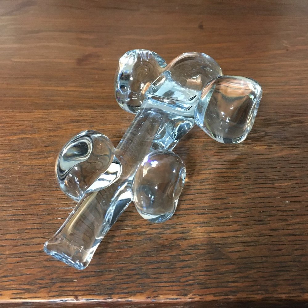 Vintage hand blown glass roadster figurine.  Mint Condition.